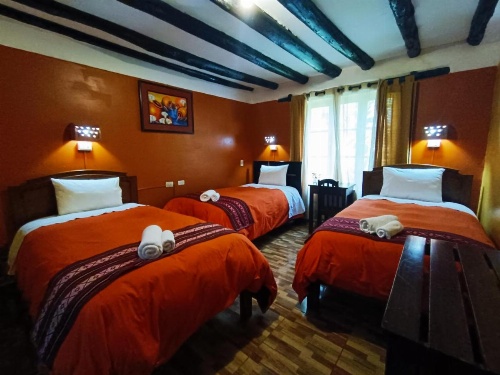 Wayras Hostal image 16